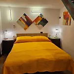 דירה Segreta Catalana נאפולי